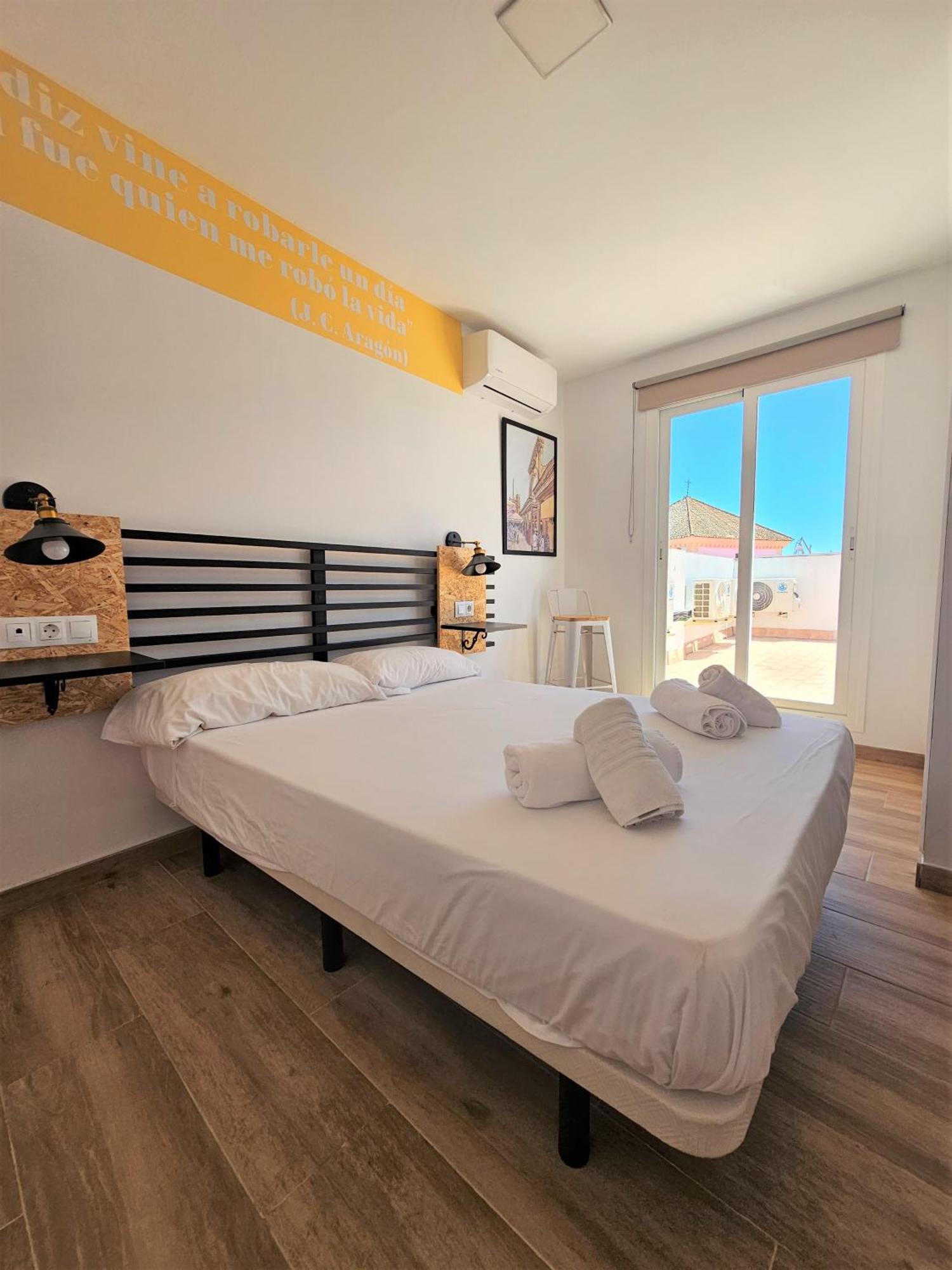Planeta Cádiz Apartaments Cádis Exterior foto